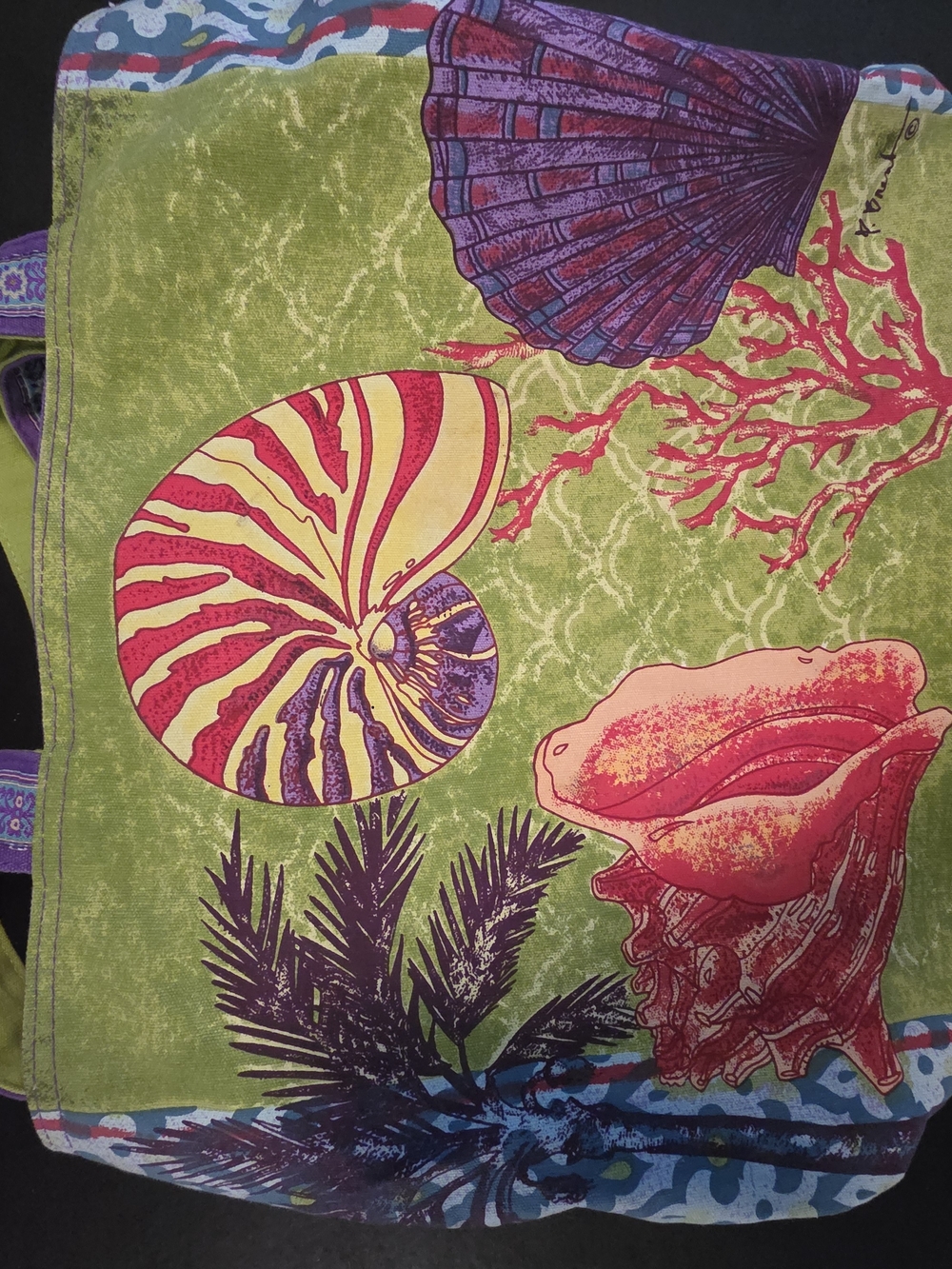 Vibrant Green Nautical Shell Throw Beach Bag
